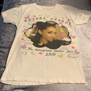 Ariana Grande Selfie Honeymoon Tour T Shirt